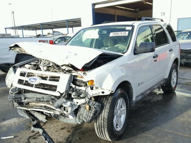 1FMCU5K39BKC06443 - 2011 FORD ESCAPE HYB WHITE photo 2