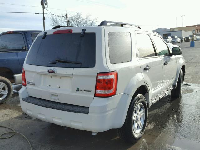 1FMCU5K39BKC06443 - 2011 FORD ESCAPE HYB WHITE photo 4