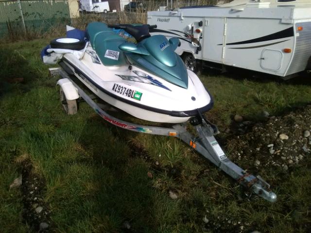 ZZN12852C101 - 2001 BOMBARDIER SEADOO WHITE photo 1