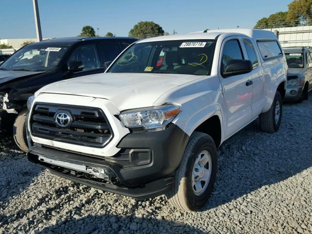 5TFRX5GNXGX058071 - 2016 TOYOTA TACOMA ACC WHITE photo 2