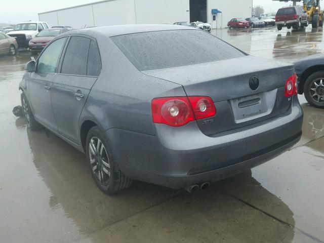 3VWRG71K05M641131 - 2005 VOLKSWAGEN NEW JETTA GRAY photo 3