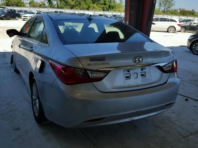 5NPEB4AC0DH666090 - 2013 HYUNDAI SONATA GLS SILVER photo 3