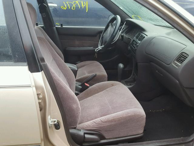 1NXAE09B5SZ303731 - 1995 TOYOTA COROLLA LE 金色 照片 5