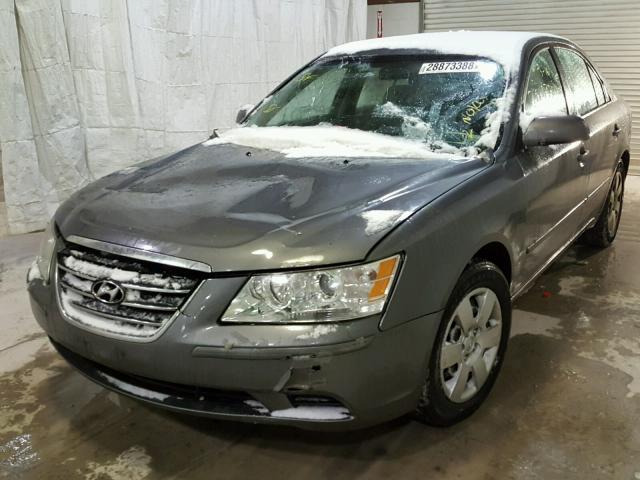 5NPET46C19H427404 - 2009 HYUNDAI SONATA GLS GRAY photo 2