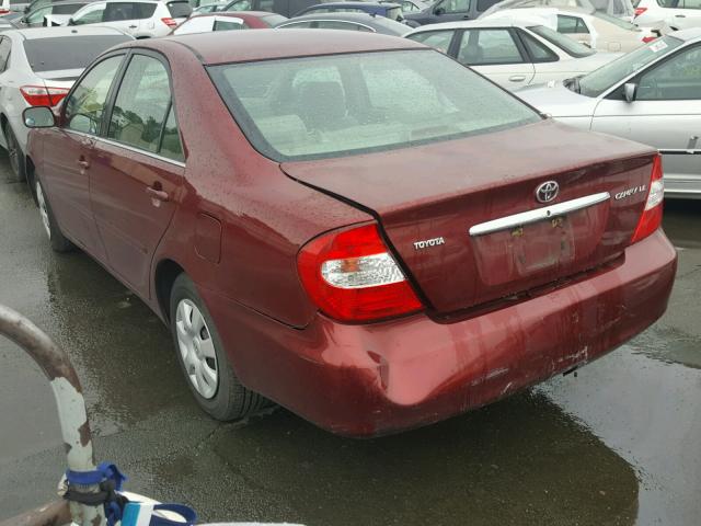 4T1BE30K92U007369 - 2002 TOYOTA CAMRY LE RED photo 3