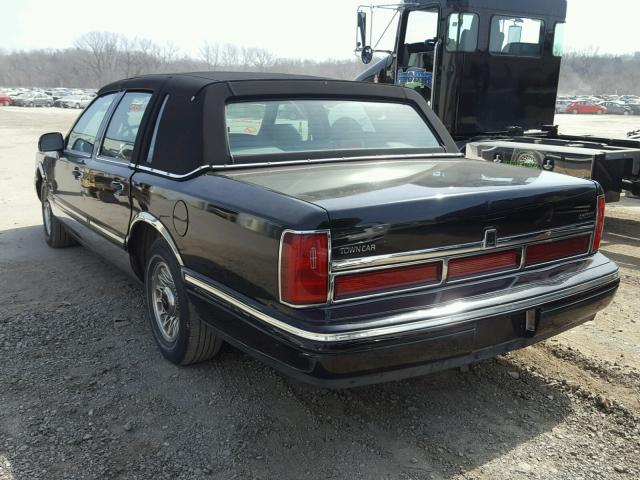 1LNLM81W7VY601364 - 1997 LINCOLN TOWN CAR E BLACK photo 3