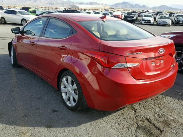 KMHDH4AEXDU947603 - 2013 HYUNDAI ELANTRA GL RED photo 3