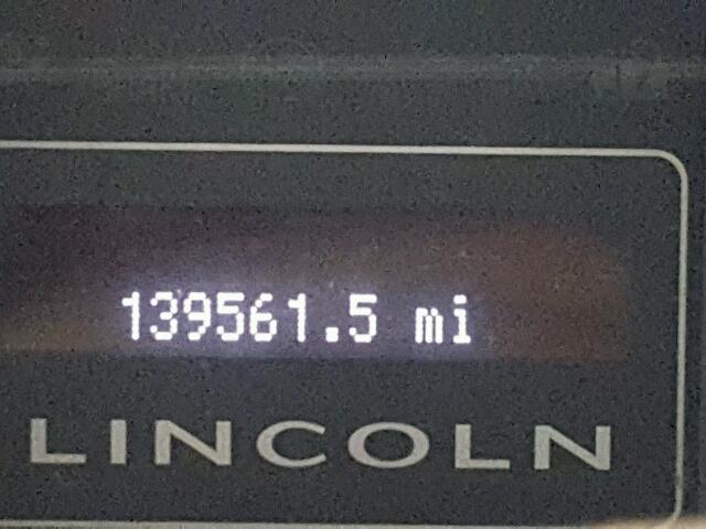 5LMJJ2H58AEJ10322 - 2010 LINCOLN NAVIGATOR WHITE photo 8