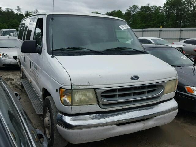 1FBSS31L72HB54968 - 2002 FORD ECONOLINE WHITE photo 1