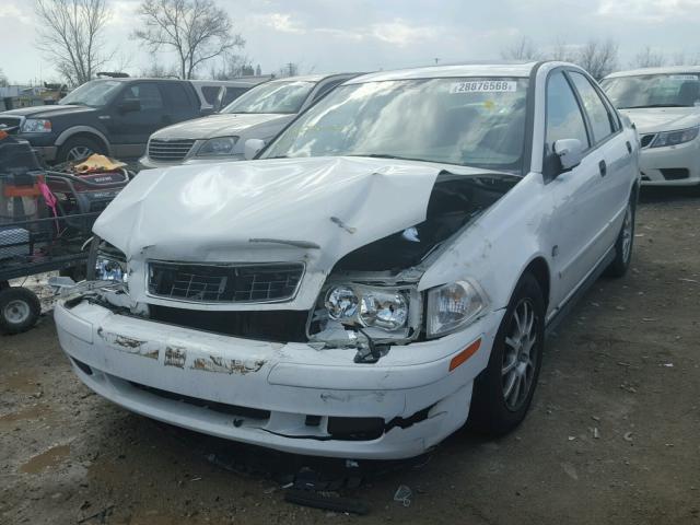 YV1VS27524F098779 - 2004 VOLVO S40 1.9T WHITE photo 2