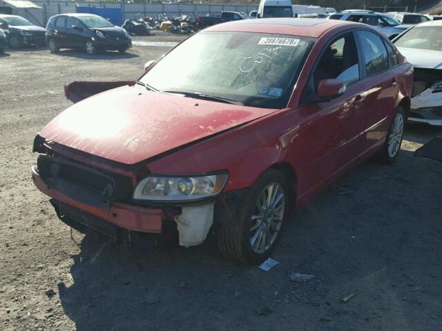 YV1MH672382364914 - 2008 VOLVO S40 T5 RED photo 2