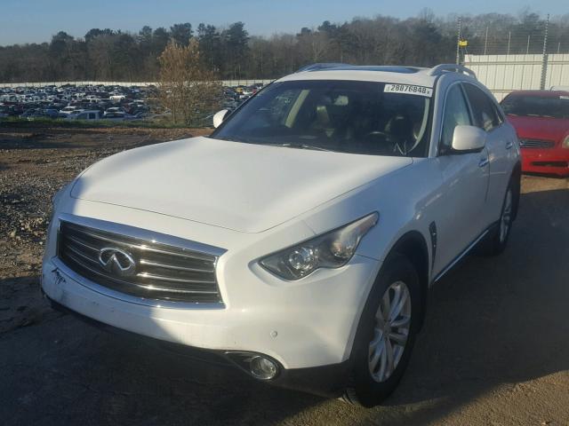 JN8AS1MU4CM120497 - 2012 INFINITI FX35 WHITE photo 2