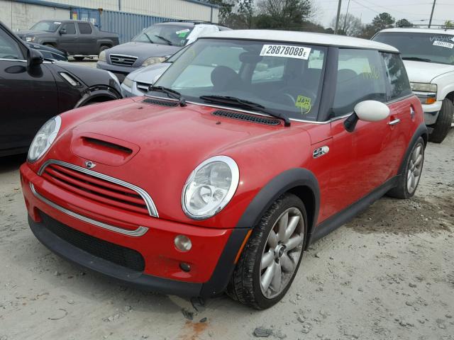 WMWRE33442TD57014 - 2002 MINI COOPER S RED photo 2