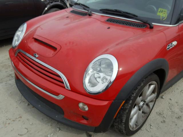 WMWRE33442TD57014 - 2002 MINI COOPER S RED photo 9