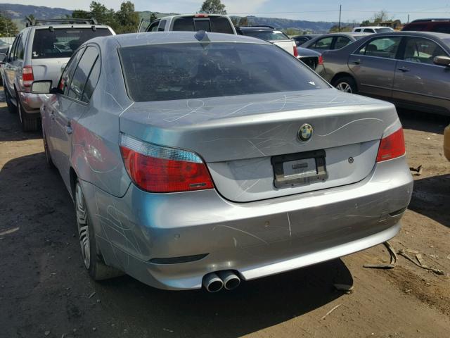 WBANB33555B088643 - 2005 BMW 545 I GRAY photo 3