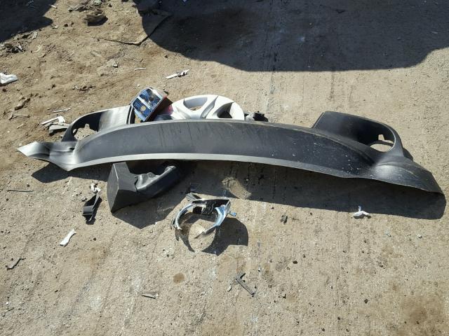 JTMZFREV7DD004253 - 2013 TOYOTA RAV4 LE SILVER photo 9