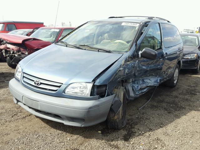 4T3ZF19C52U484058 - 2002 TOYOTA SIENNA CE BLUE photo 2