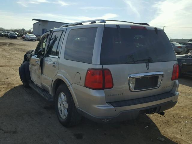 5LMFU28R14LJ16639 - 2004 LINCOLN NAVIGATOR GRAY photo 3