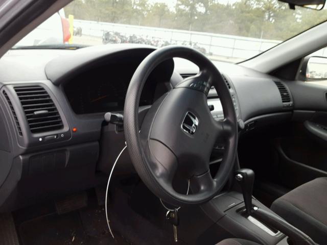 1HGCM56445A017105 - 2005 HONDA ACCORD LX SILVER photo 9