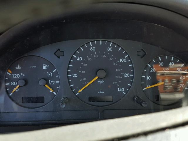 4JGAB72E7YA151502 - 2000 MERCEDES-BENZ ML 430 银色 照片 8