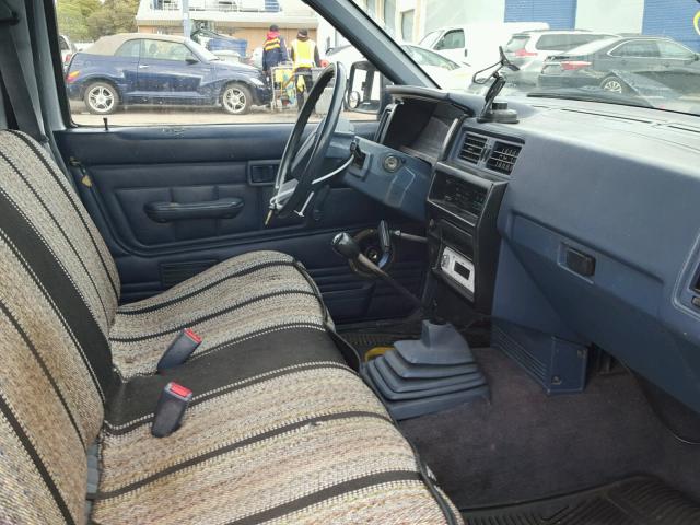 1N6SD11S3LC349382 - 1990 NISSAN D21 SHORT GRAY photo 5