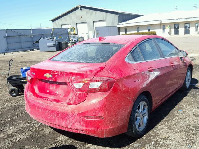 1G1BE5SM8H7213135 - 2017 CHEVROLET CRUZE LT RED photo 4