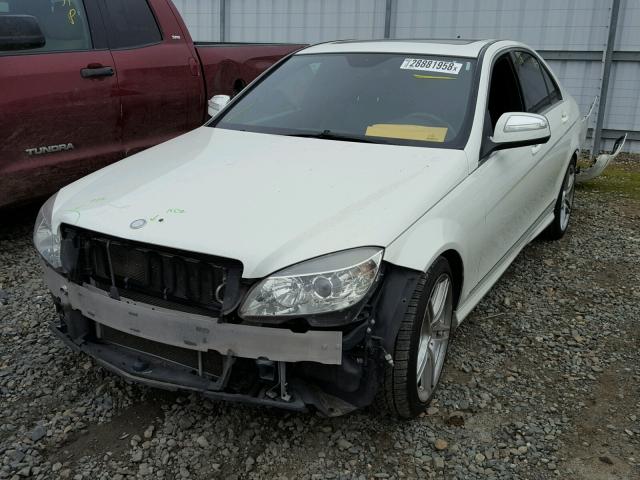 WDDGF56X38F189661 - 2008 MERCEDES-BENZ C 350 WHITE photo 2