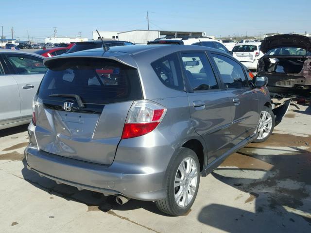 JHMGE8H4XAC011155 - 2010 HONDA FIT SPORT GRAY photo 4