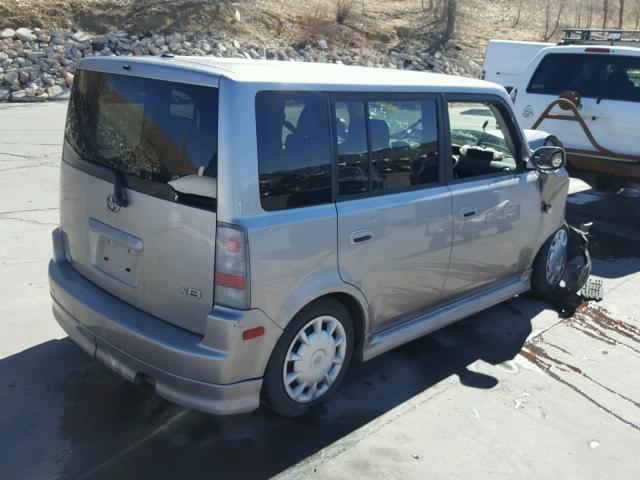 JTLKT334064047812 - 2006 TOYOTA SCION XB SILVER photo 4