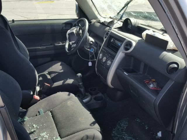 JTLKT334064047812 - 2006 TOYOTA SCION XB 银色 照片 5