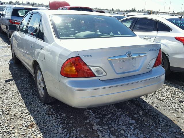 4T1BF28B71U128993 - 2001 TOYOTA AVALON XL SILVER photo 3