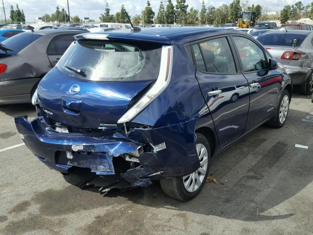 1N4AZ0CP3GC305977 - 2016 NISSAN LEAF S BLUE photo 4