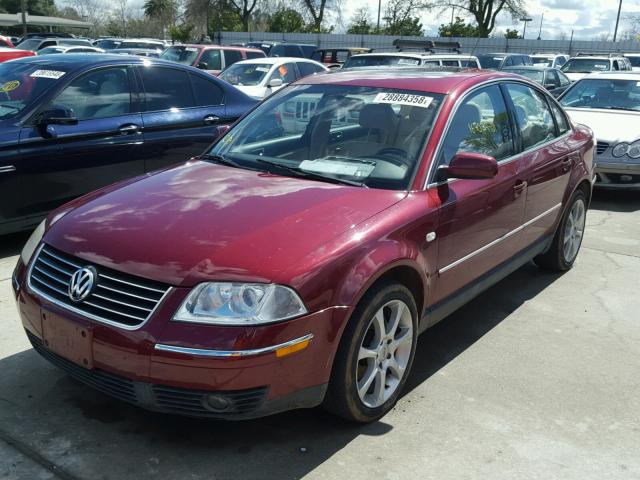 WVWRH63B11P129406 - 2001 VOLKSWAGEN PASSAT GLX BURGUNDY photo 2