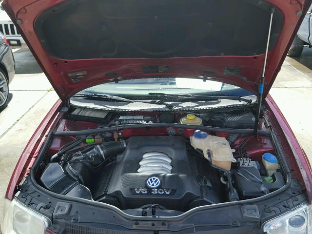 WVWRH63B11P129406 - 2001 VOLKSWAGEN PASSAT GLX 勃艮第红 照片 7