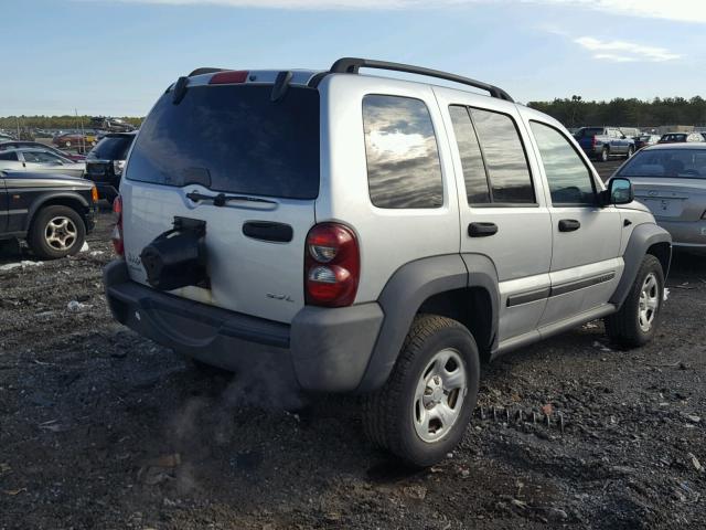 1J4GL48KX7W542548 - 2007 JEEP LIBERTY SP SILVER photo 4