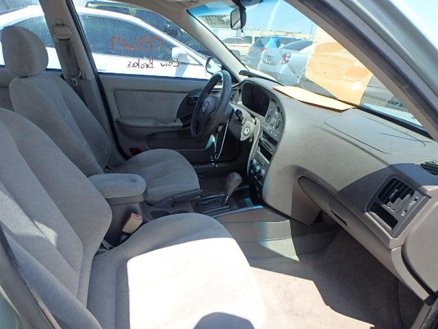 KMHDN46D14U729090 - 2004 HYUNDAI ELANTRA GL GRAY photo 5