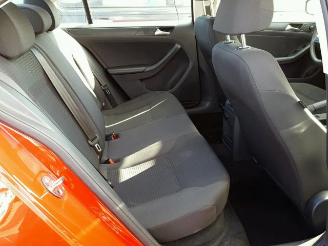 3VW2K7AJ1FM253592 - 2015 VOLKSWAGEN JETTA BASE 红色 照片 6