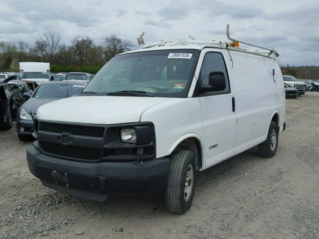 1GCGG25V241248311 - 2004 CHEVROLET EXPRESS G2 RED photo 2