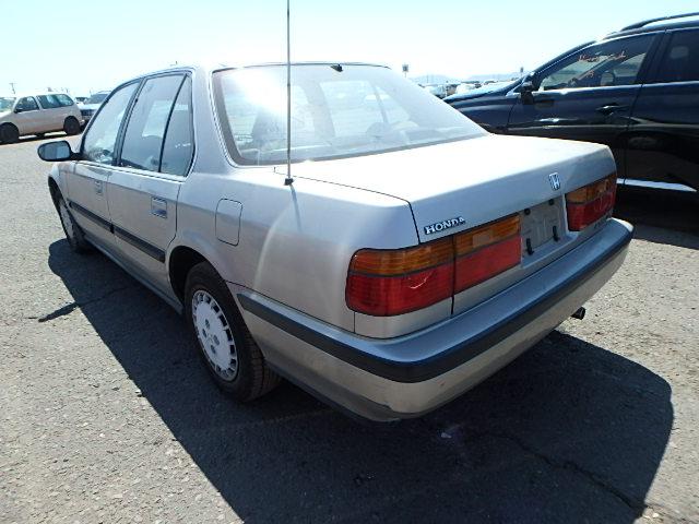 JHMCB7652LC020402 - 1990 HONDA ACCORD LX SILVER photo 3