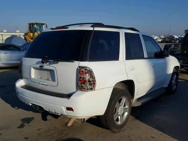 1GNDS13S482136492 - 2008 CHEVROLET TRAILBLAZE WHITE photo 4