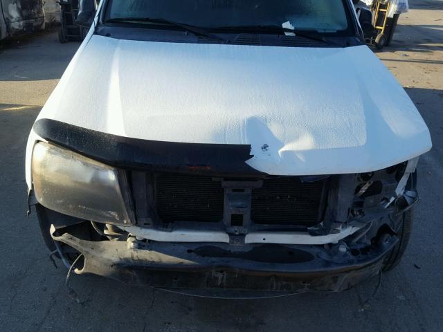 1GNDS13S482136492 - 2008 CHEVROLET TRAILBLAZE WHITE photo 9