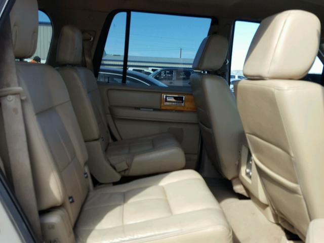 5LMFU27507LJ04646 - 2007 LINCOLN NAVIGATOR GOLD photo 6