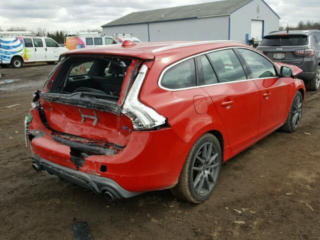 YV1902SH3F1202317 - 2015 VOLVO V60 R DESI RED photo 4