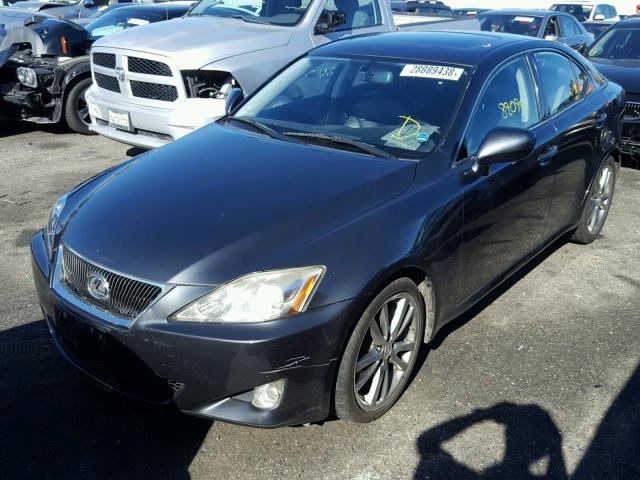 JTHBE262285020665 - 2008 LEXUS IS 350 GRAY photo 2