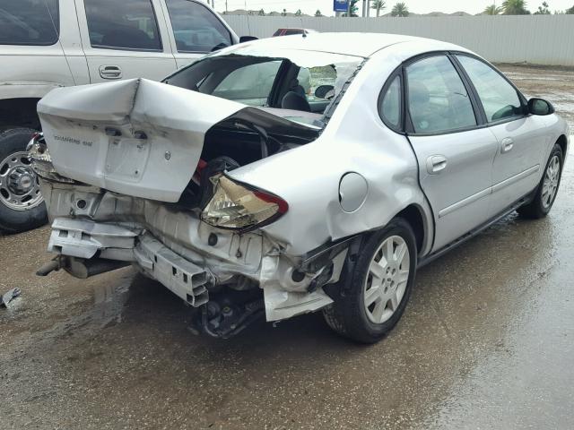 1FAHP53UX4A194438 - 2004 FORD TAURUS SE SILVER photo 4