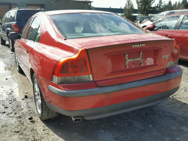 YV1RS53D922126744 - 2002 VOLVO S60 T5 RED photo 3