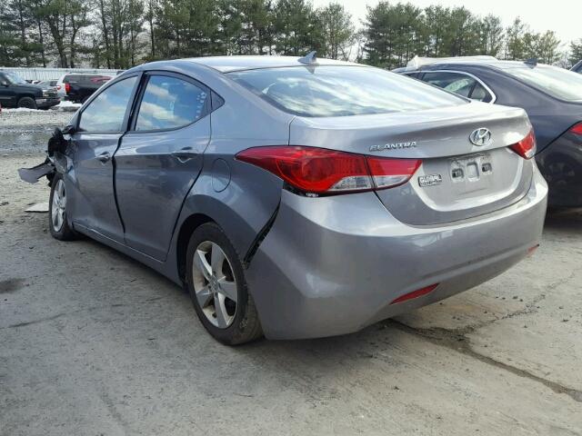 KMHDH4AE4CU198313 - 2012 HYUNDAI ELANTRA GL GRAY photo 3