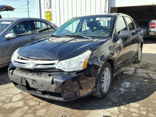 1FAHP35N78W264707 - 2008 FORD FOCUS SE BLACK photo 2