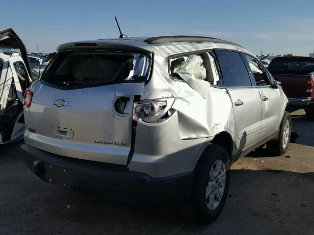 1GNKRGED8CJ243693 - 2012 CHEVROLET TRAVERSE L SILVER photo 4