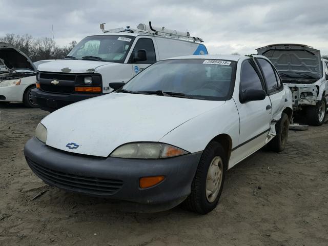 1G1JC5242T7295065 - 1996 CHEVROLET CAVALIER WHITE photo 2